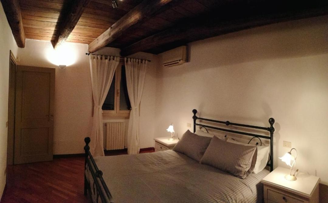 De' Pepoli Apartments Bolonya Oda fotoğraf
