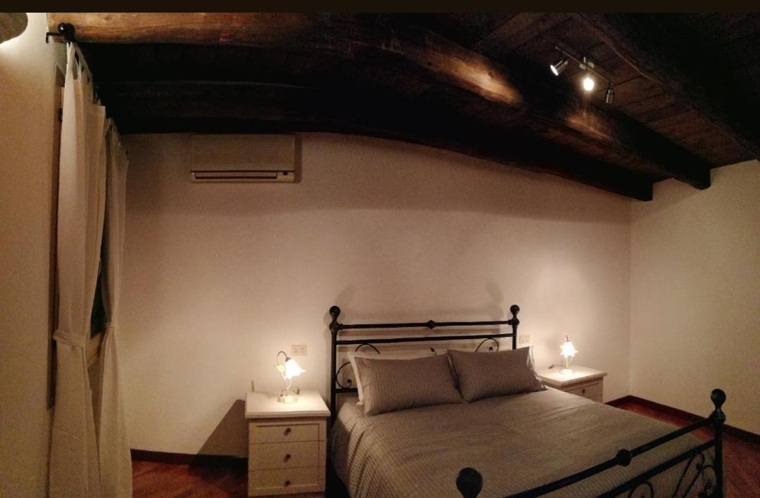 De' Pepoli Apartments Bolonya Oda fotoğraf
